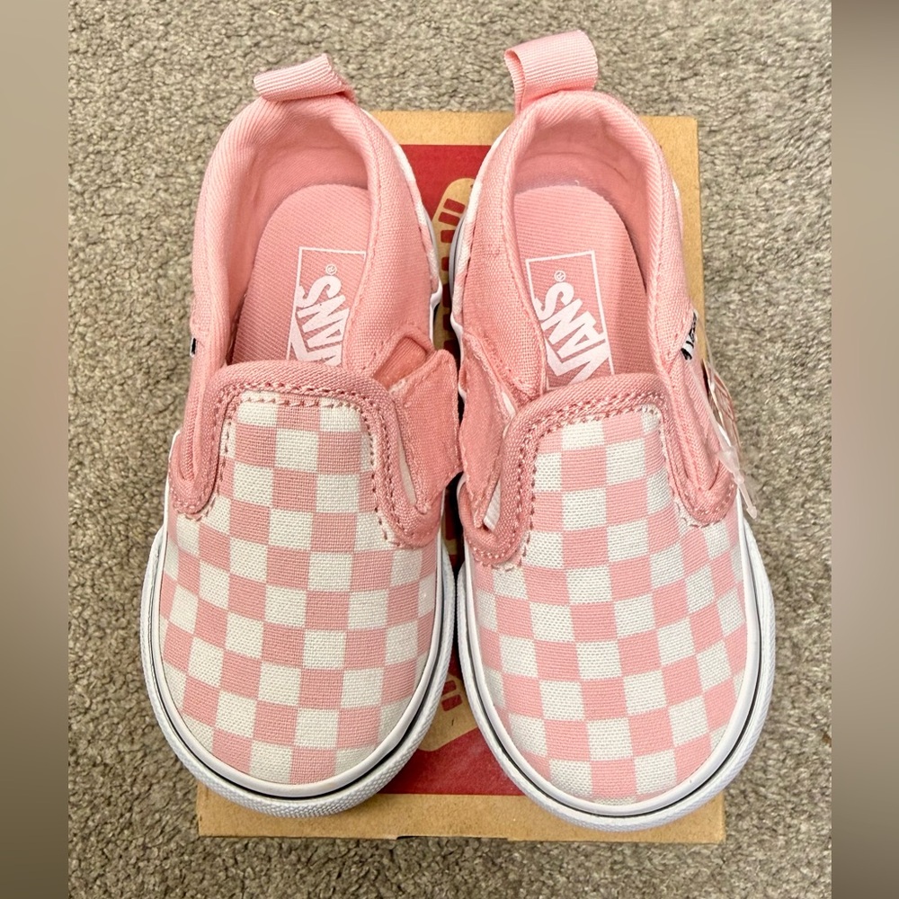 White and Powder Pink checkerboard Vans kids sneakers